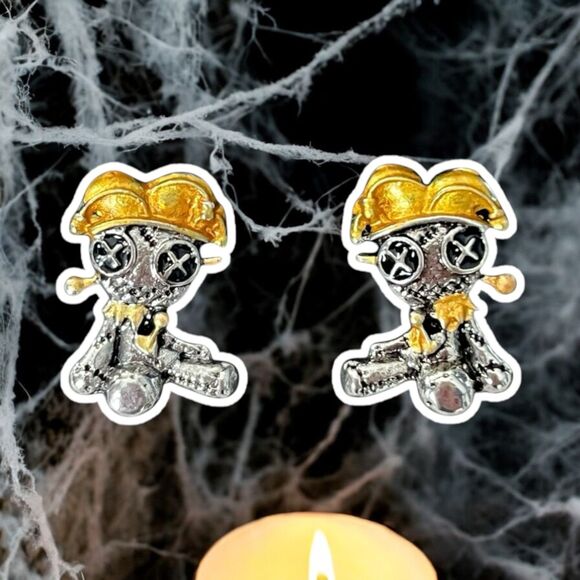 Gothic Voodoo Jester Doll Stud Earrings for the Ultimate New Orleans Vibe - Picture 4 of 4
